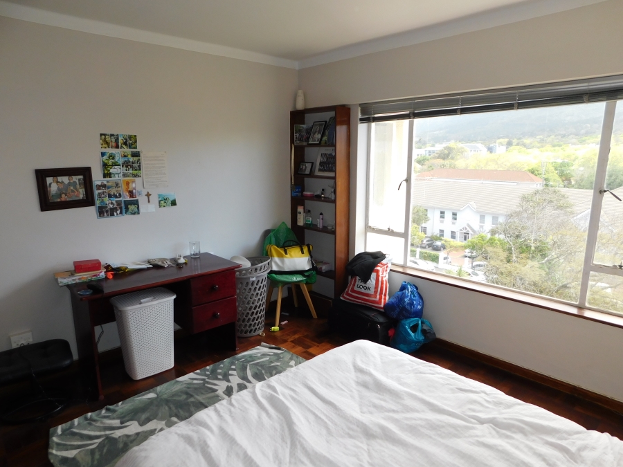 To Let 3 Bedroom Property for Rent in Rondebosch Village Western Cape